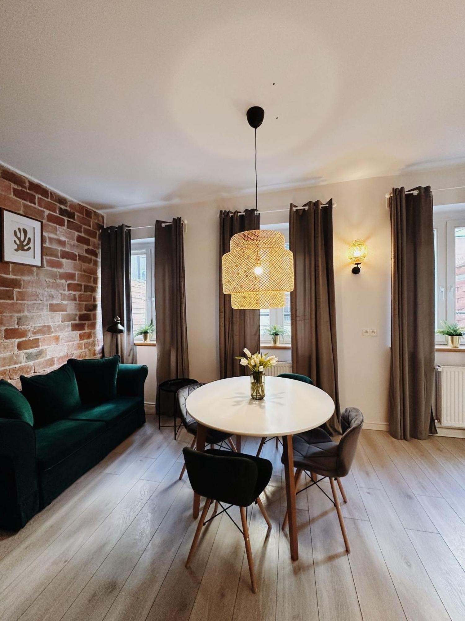 Apartament Egzotyczny Stary Toruń Exterior foto